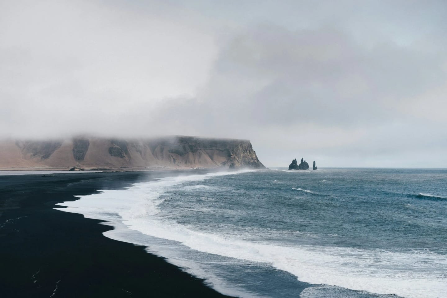 Cómo Viajar Barato a Islandia: 10 Consejos para Ahorrar